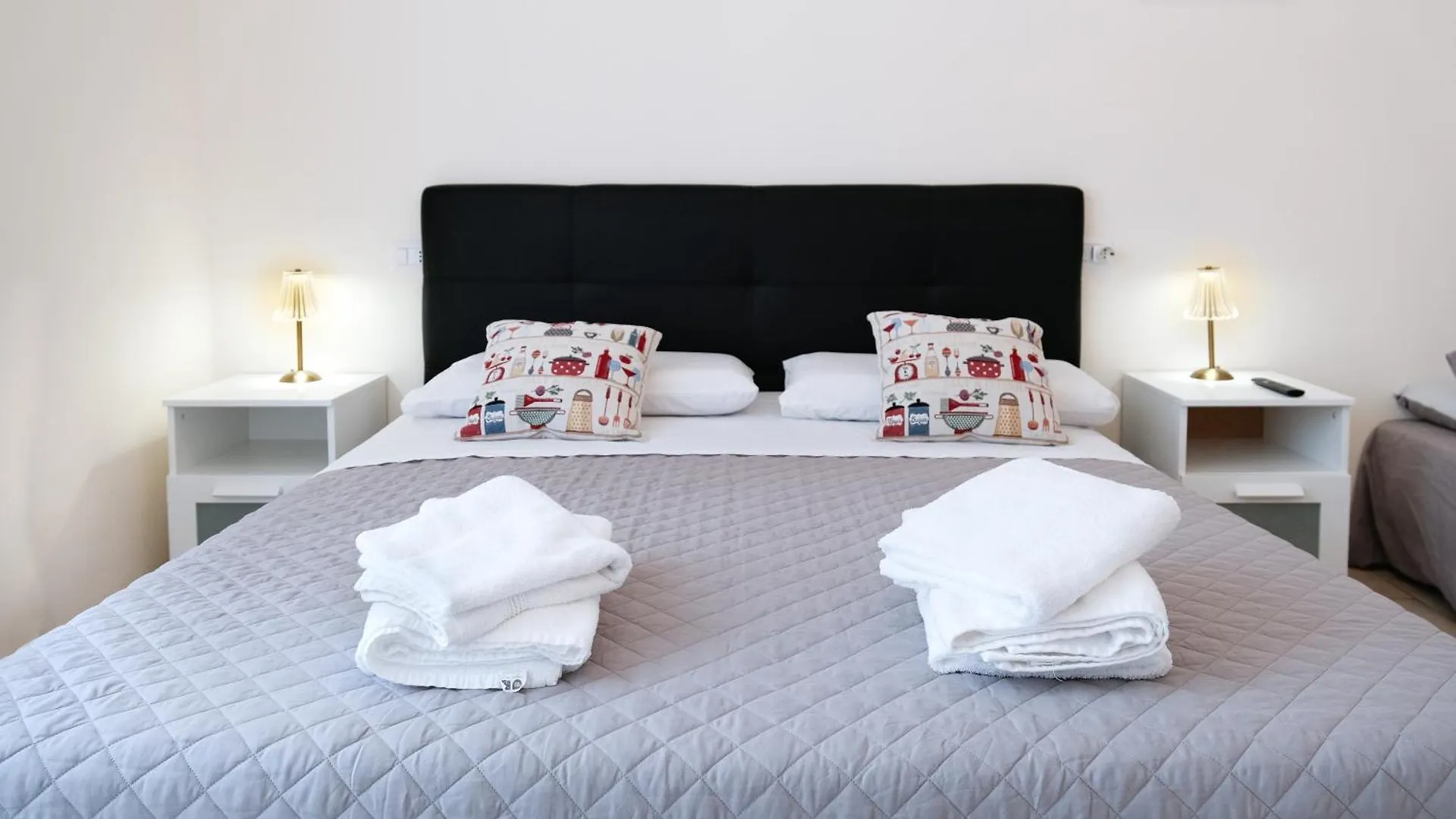 Garibaldi Isola Apartments ミラノ
